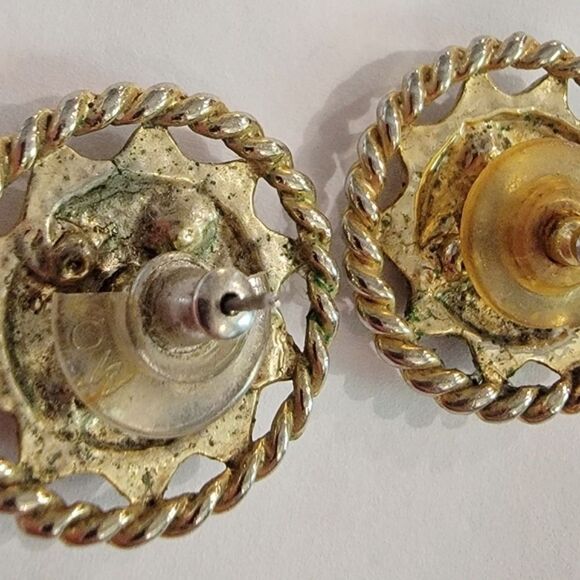 #Vintage 80's Round Gold Tone Sapphire Rhinestones Pierced Stud Earrings 1" diam - Picture 4 of 5